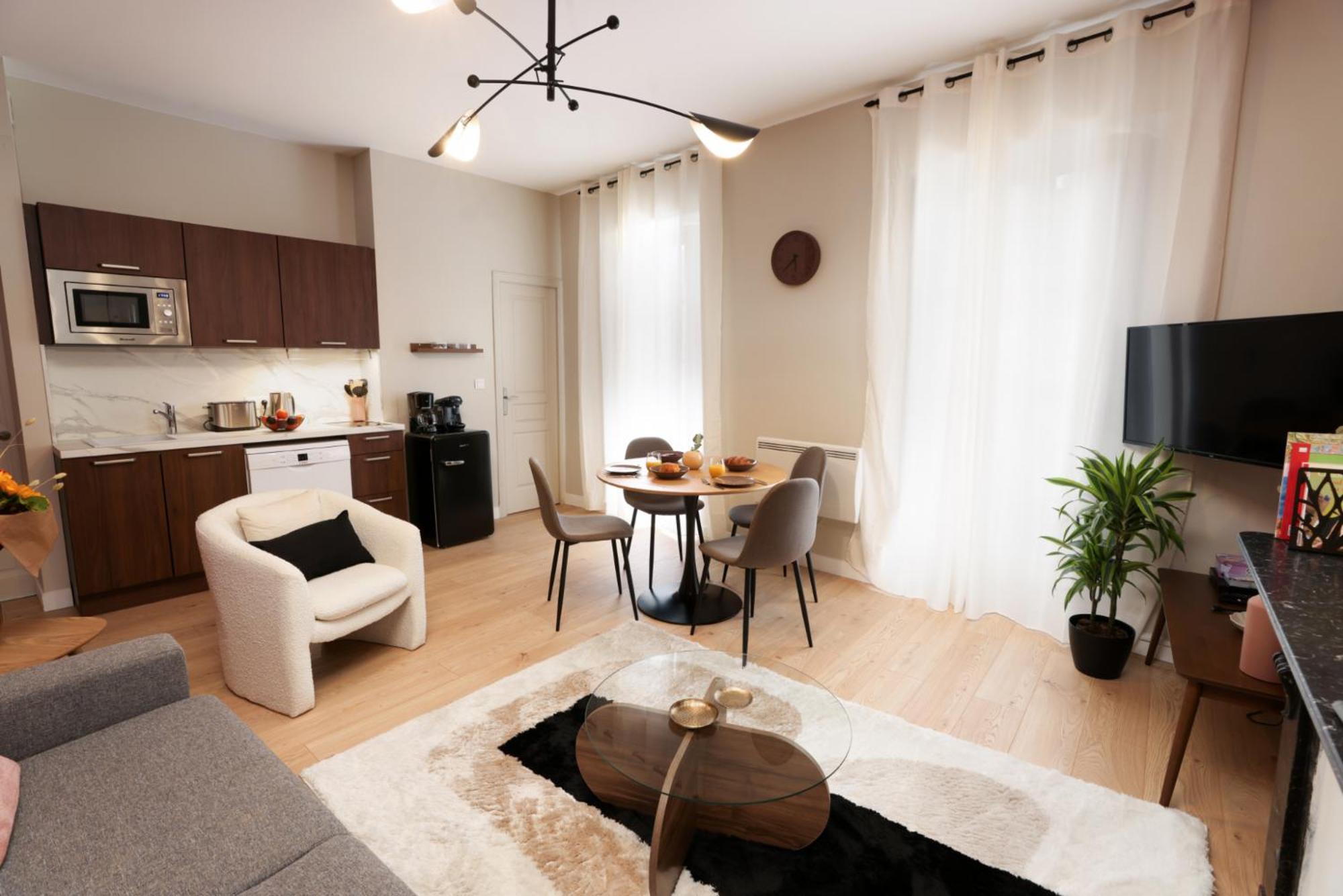 Apartamento Terra D'automne By Rahault Conciergeriedamecarcas *
